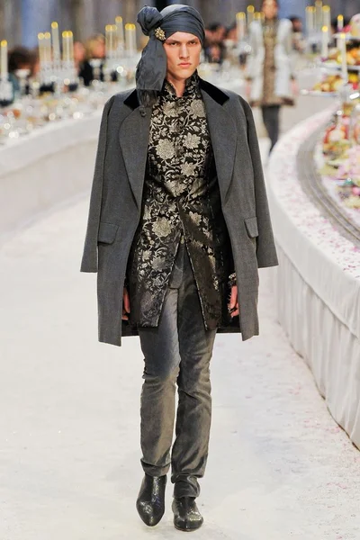 Look 51